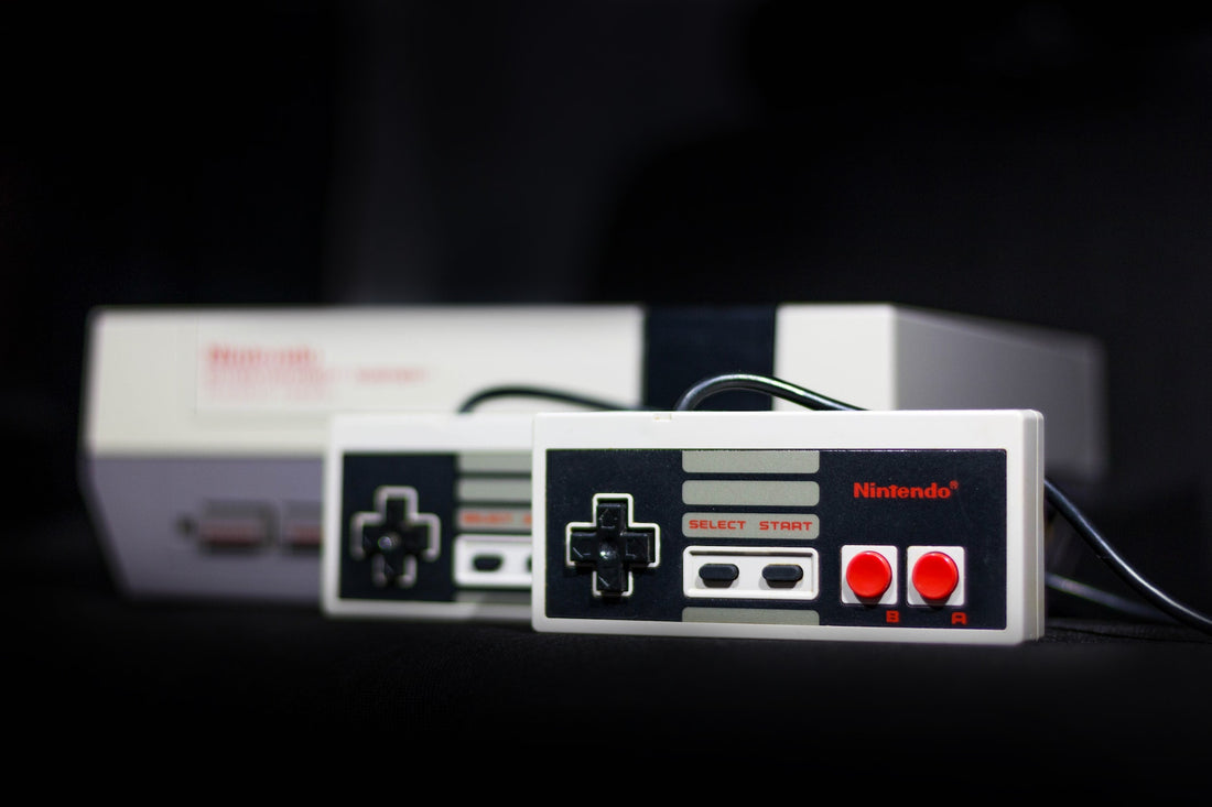 Video Game Consoles of the 80's: NES, or Nintendo Entertainment System
